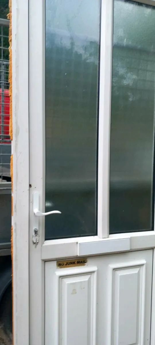 White pvc door - Image 3