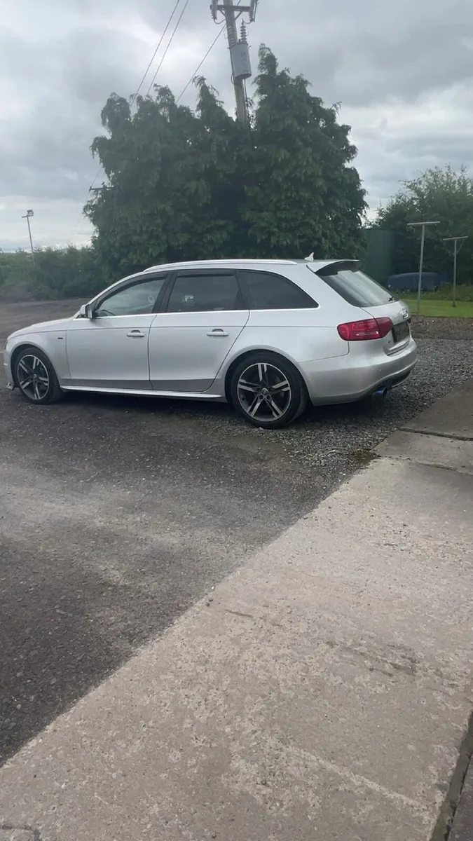 2011 Audi A4 Avant S-Line black edition - Image 3