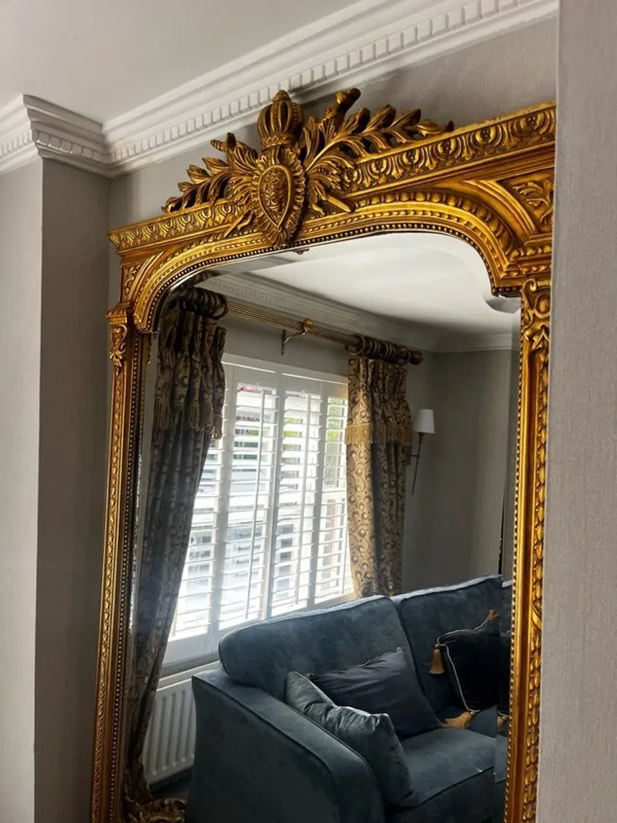 Large Antique Style Mirror - Image 1