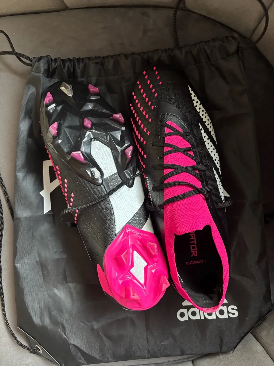 Adidas Predators - Image 4