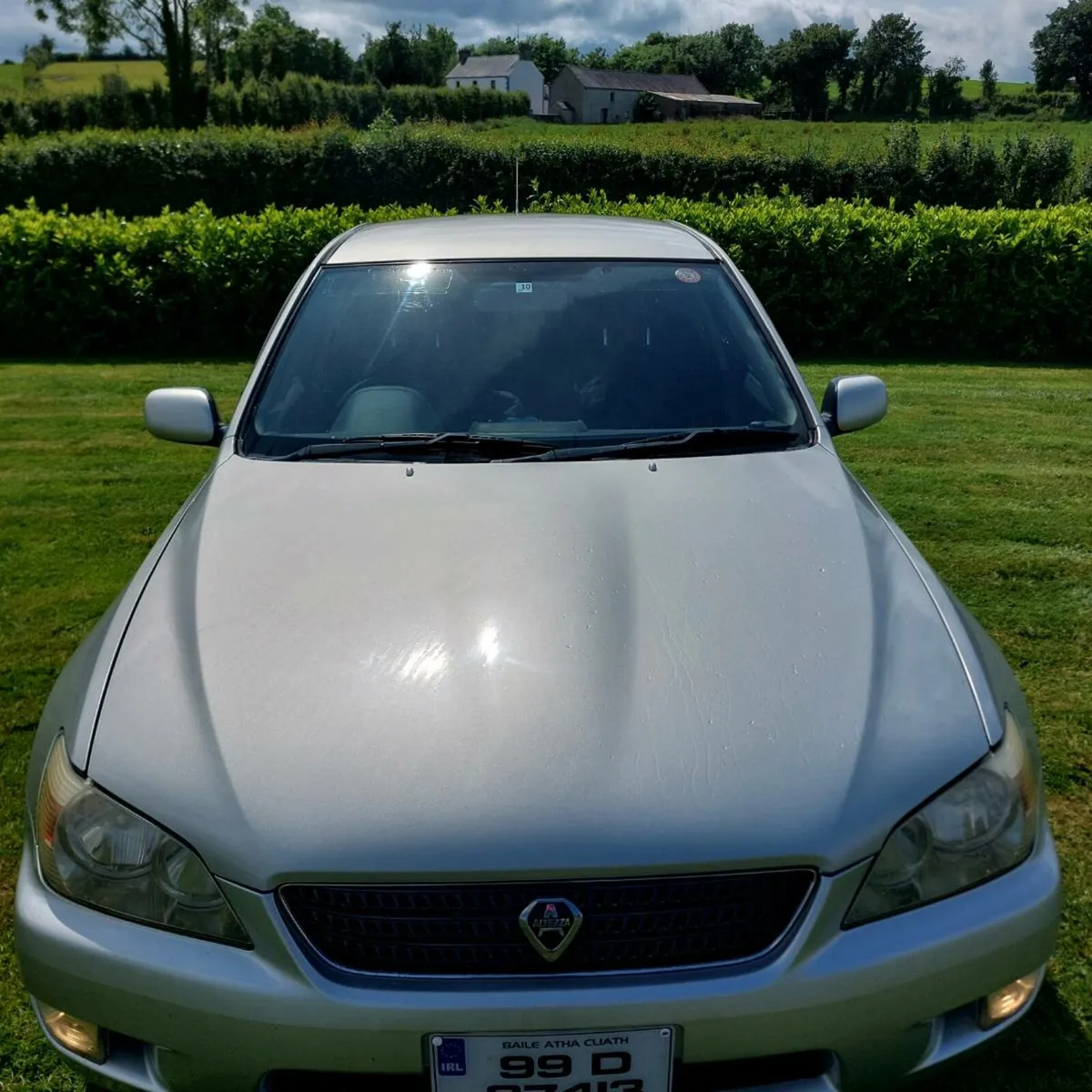 Toyota Altezza - Image 2