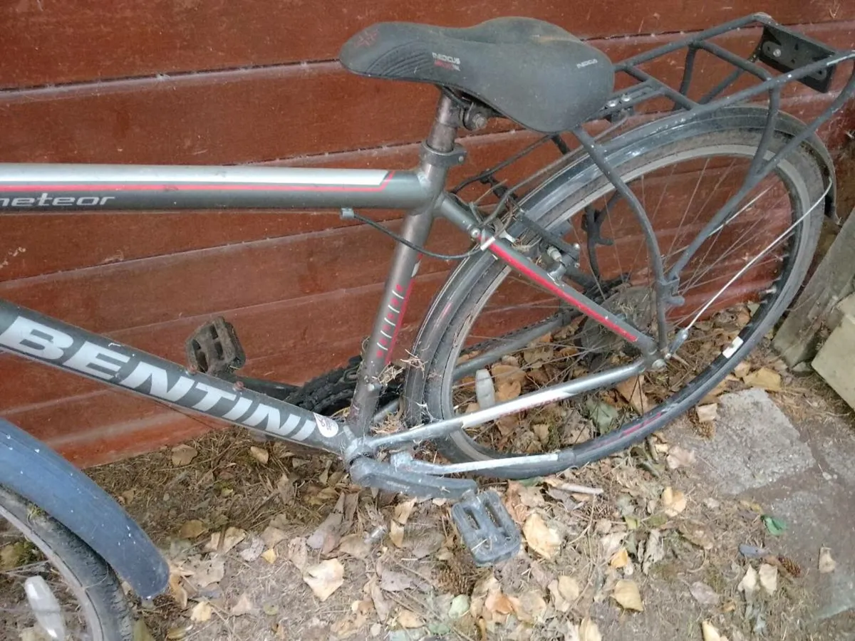 Bentini Meteor Hybrid Gents Bike - Image 2