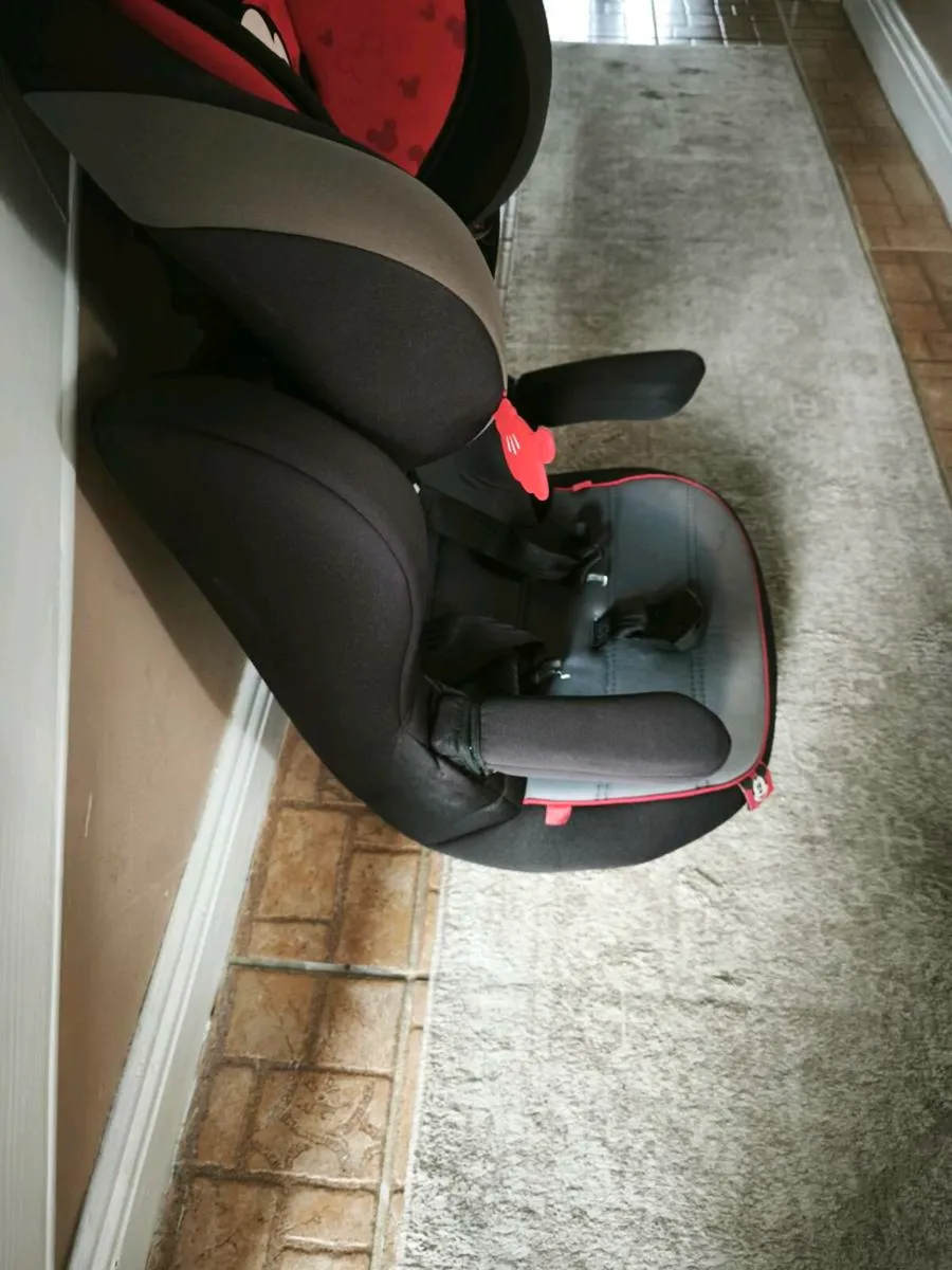 High Back Booster Seat - Image 2