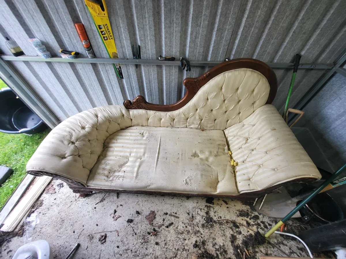 Chaise Lounge - Image 1