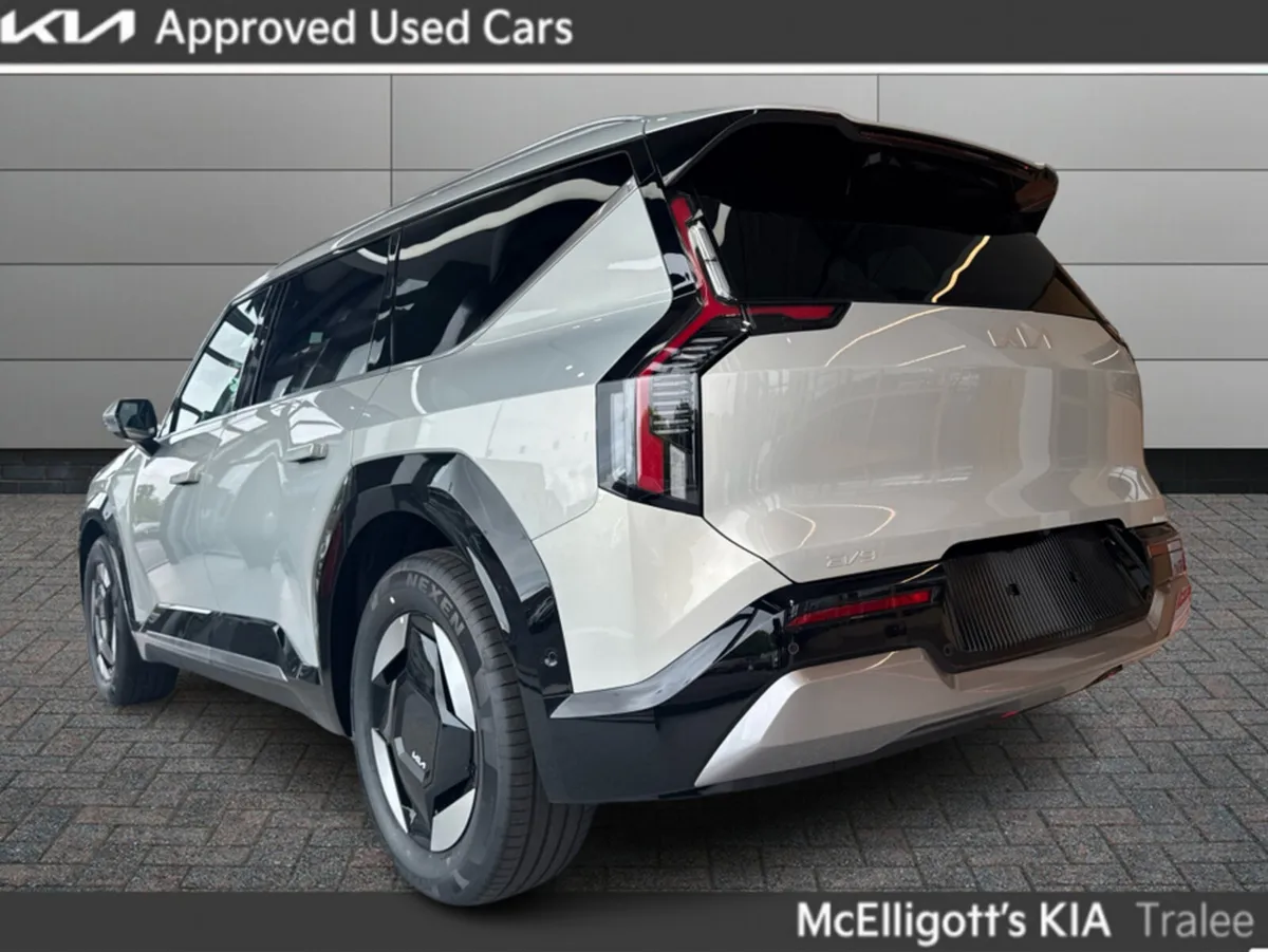 Kia EV9 Earth *In stock* - Image 3