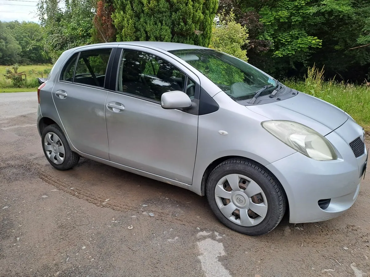 Toyota Yaris 2006 - Image 1
