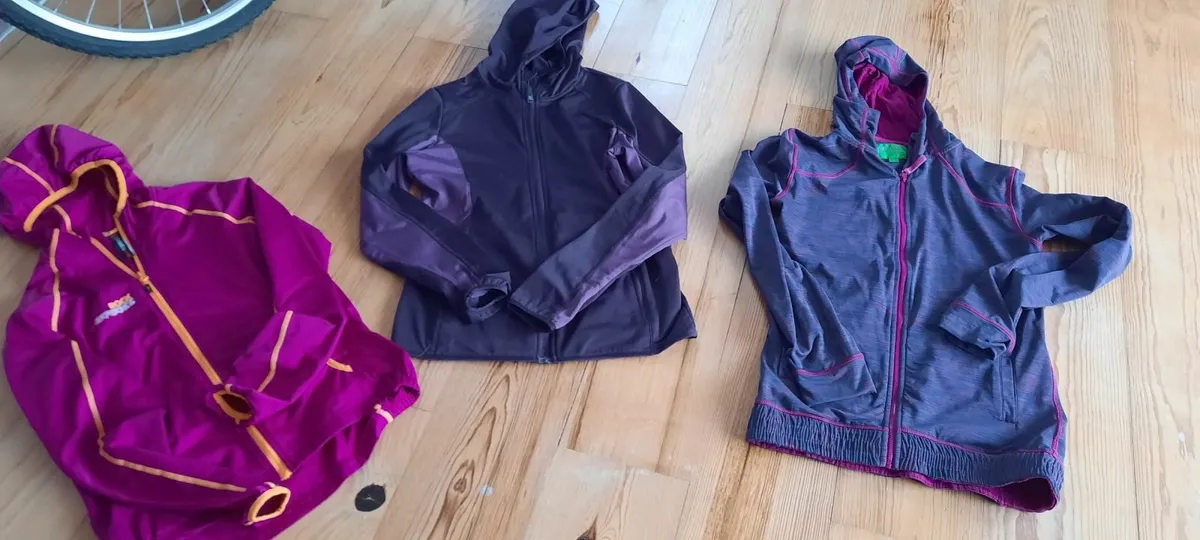 Size 10/12- ladies zip up hoodies- vgc - Image 1