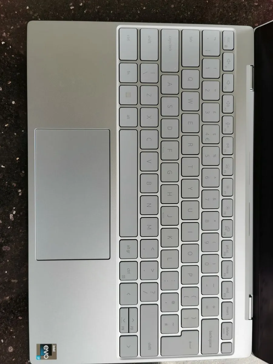 XPS 13 Laptop - Image 3