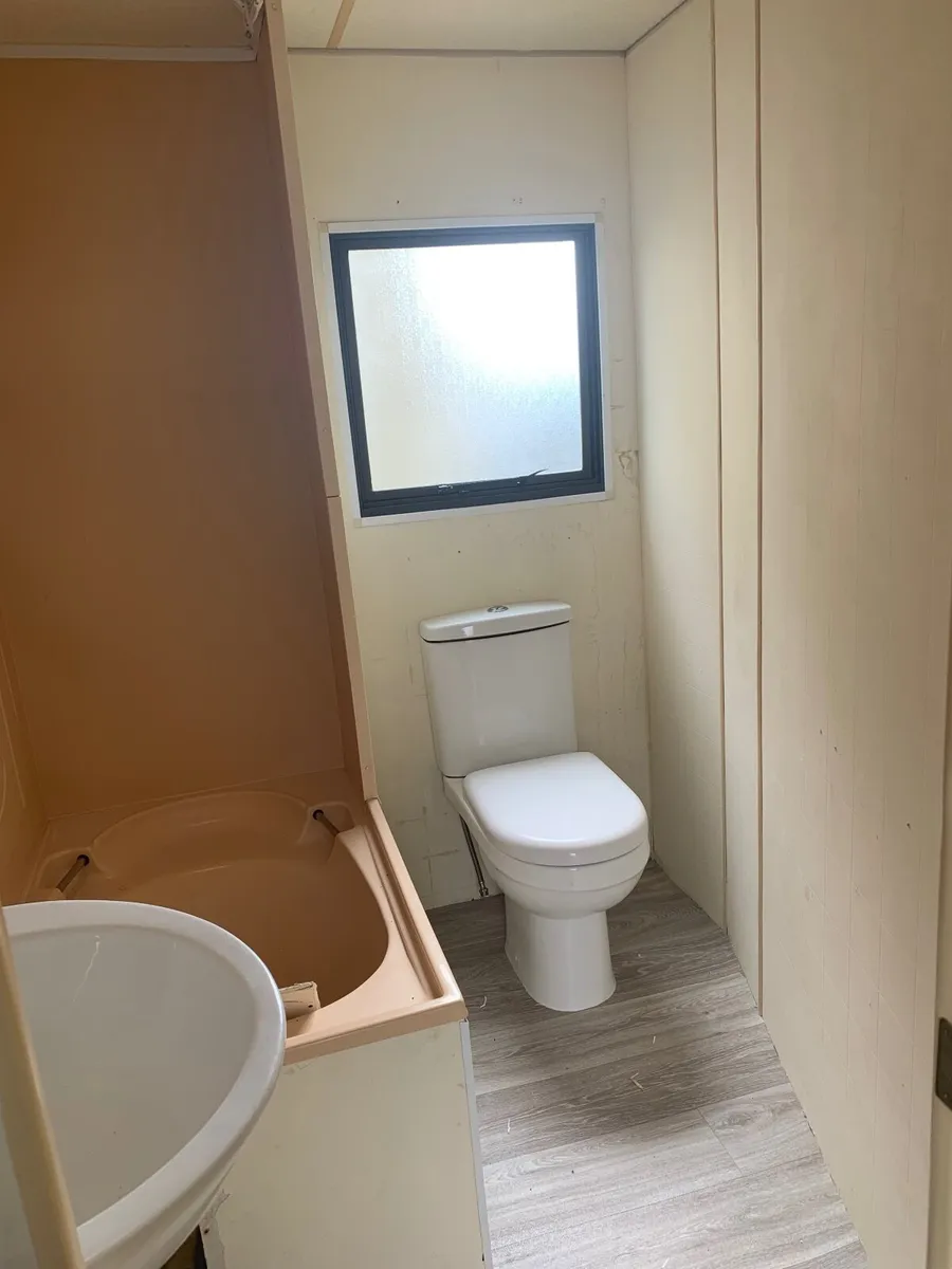 Mobile Home - Image 2