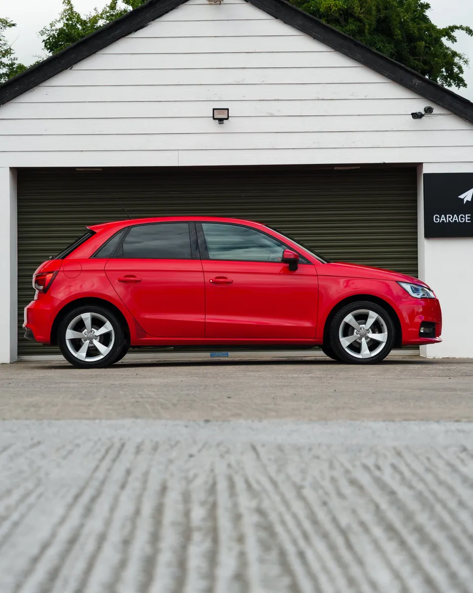 Audi A1 Sportback Auto - Image 4