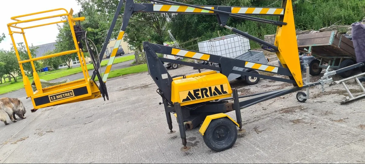 Cherry Picker  -  Tow Behind - Image 1
