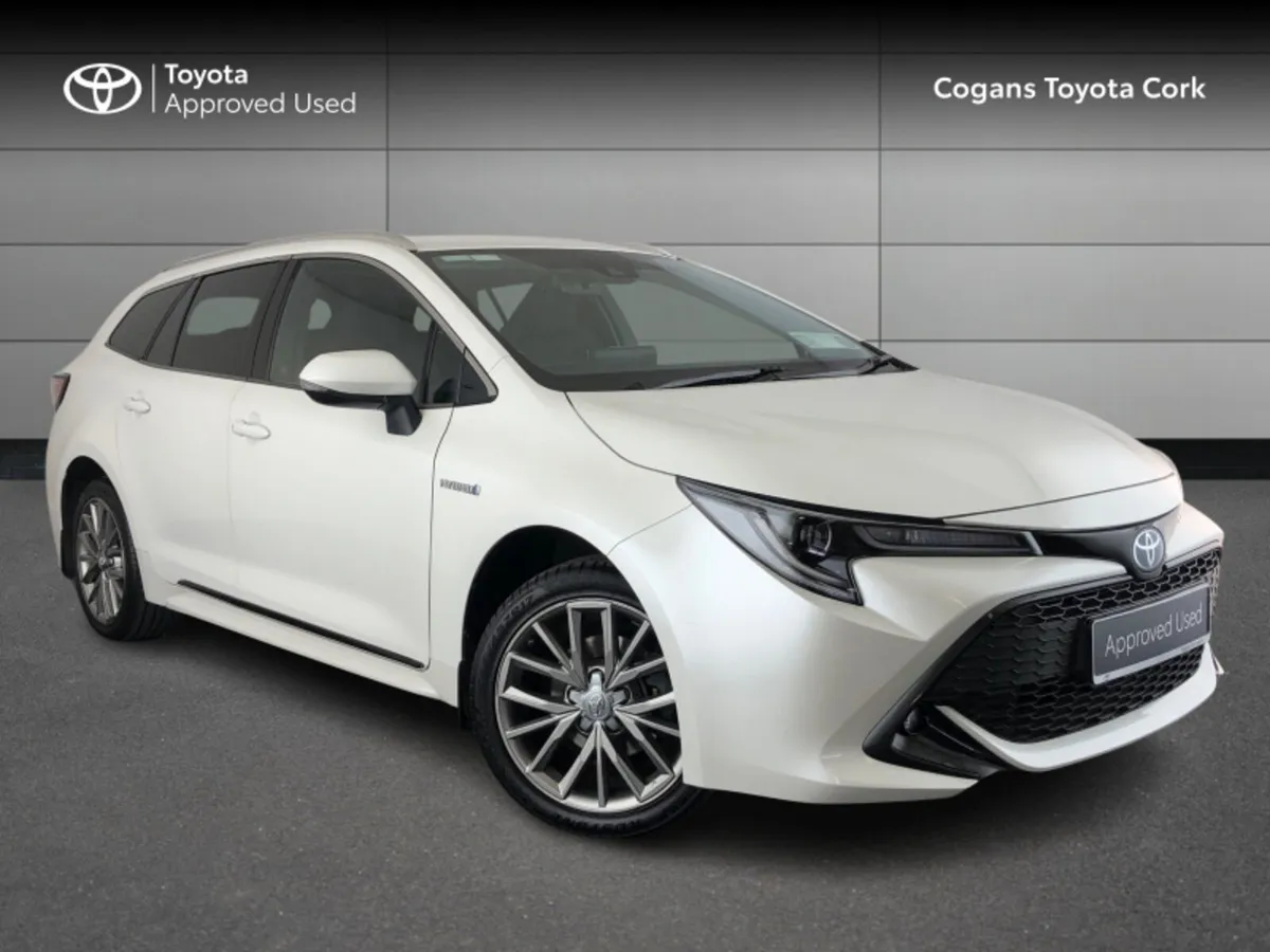 Toyota Corolla HYBRID SOL T/S 4DR AUTO - Image 1