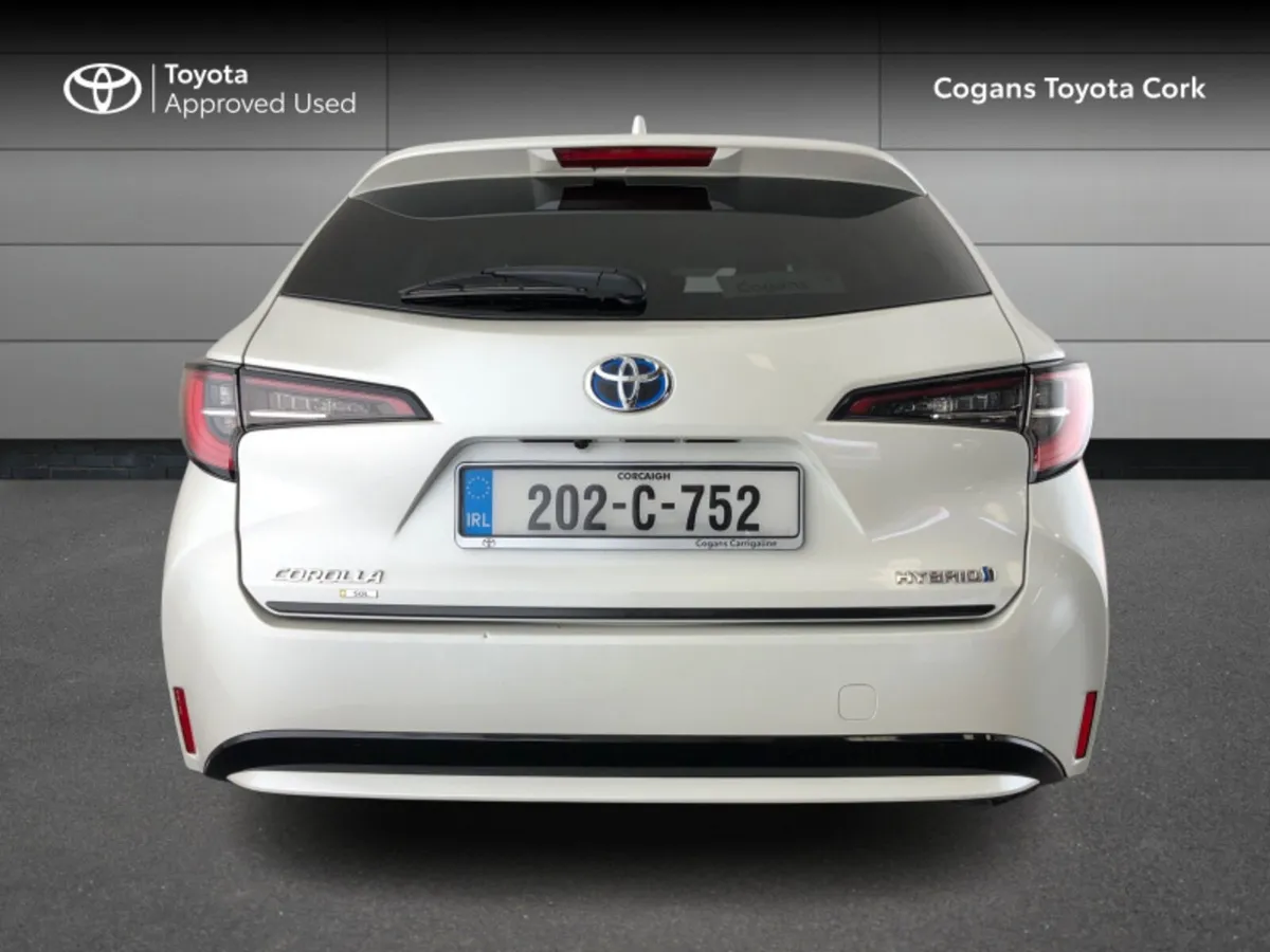 Toyota Corolla HYBRID SOL T/S 4DR AUTO - Image 4