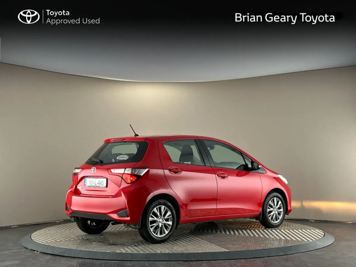 Toyota Yaris 1.0 5DR LUNA - Image 2