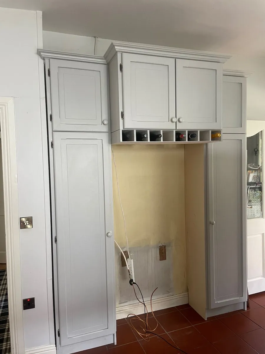 Storage unit to surround American fridge freezer - Image 2