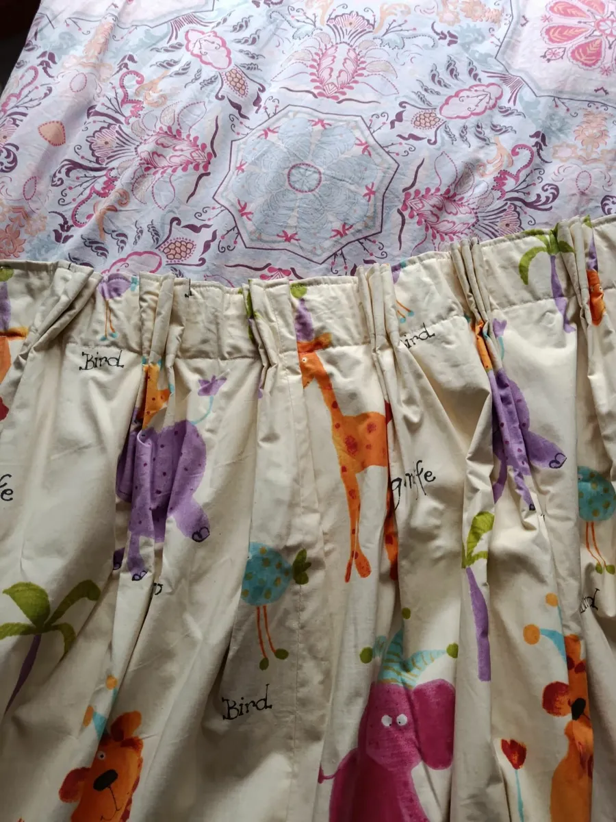 Curtains - Image 3