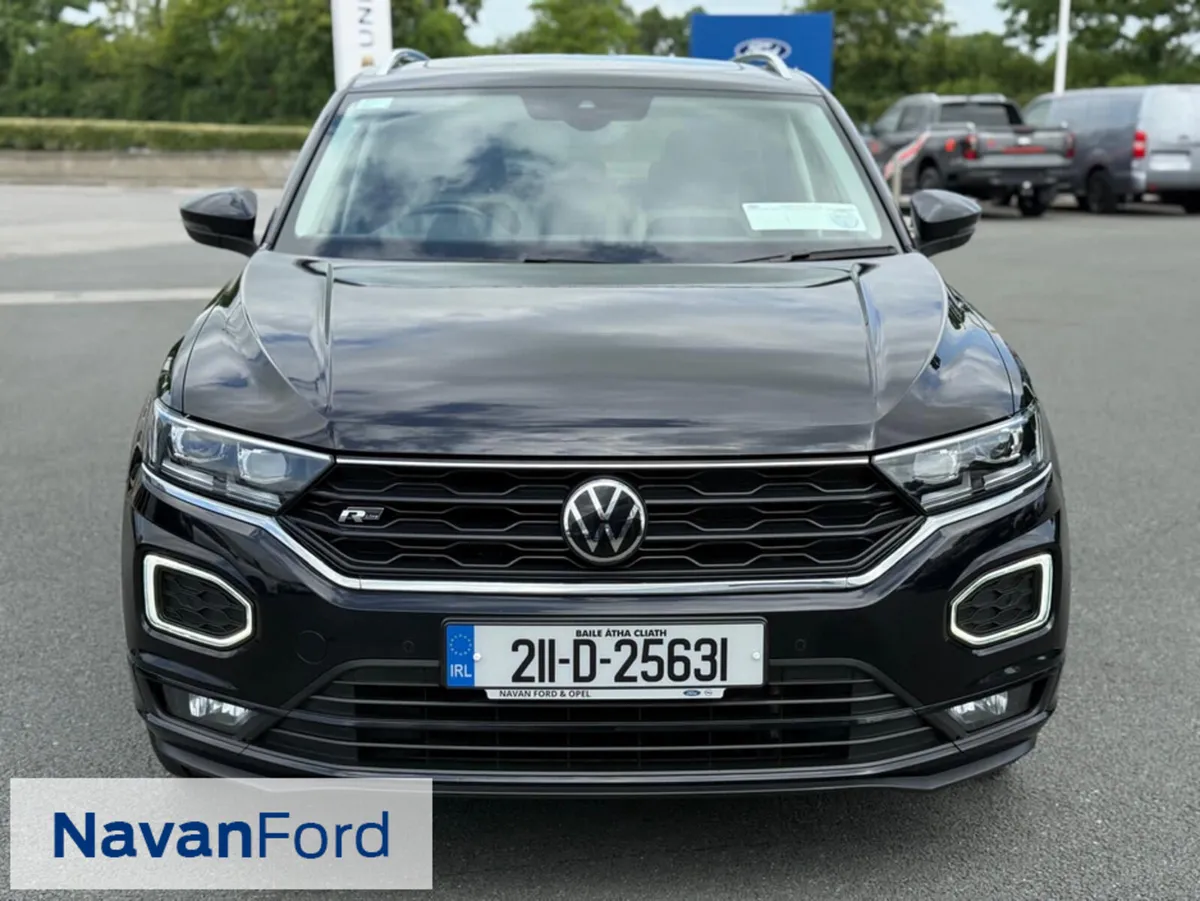 Volkswagen T-Roc R-LINE 2.0 TDI 150HP AUTO - Image 2