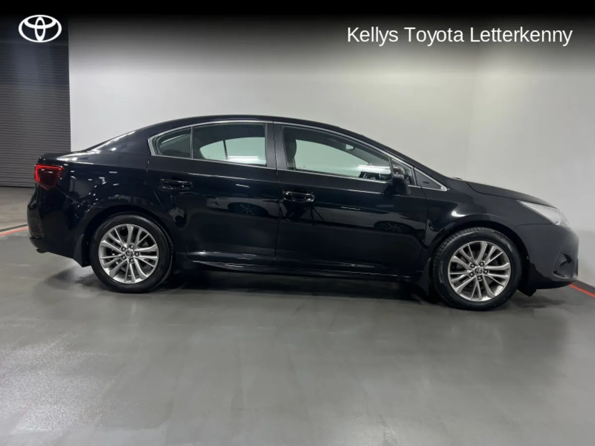 Toyota Avensis AVENSIS 1.6D LUNA SAL #134 - Image 3
