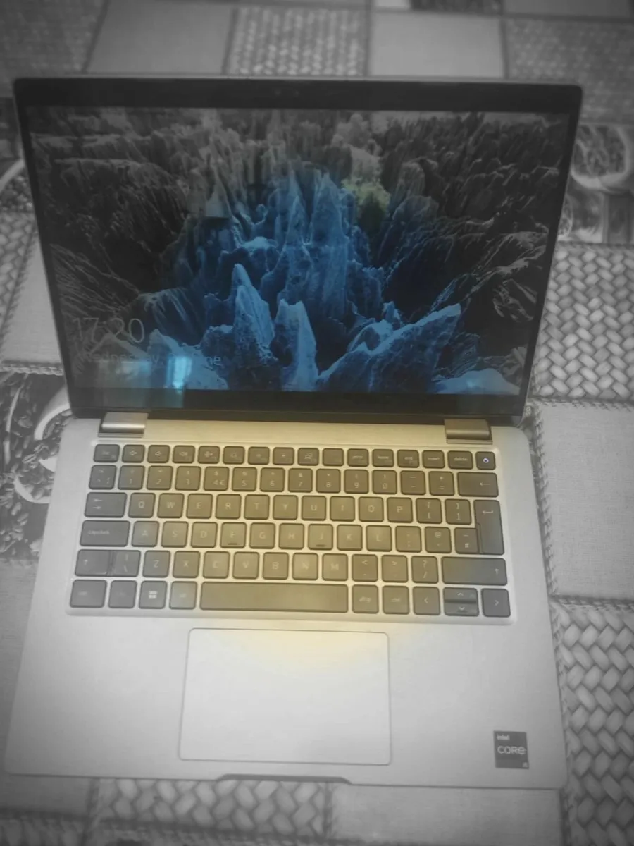 Laptop Dell Latitude - Image 3