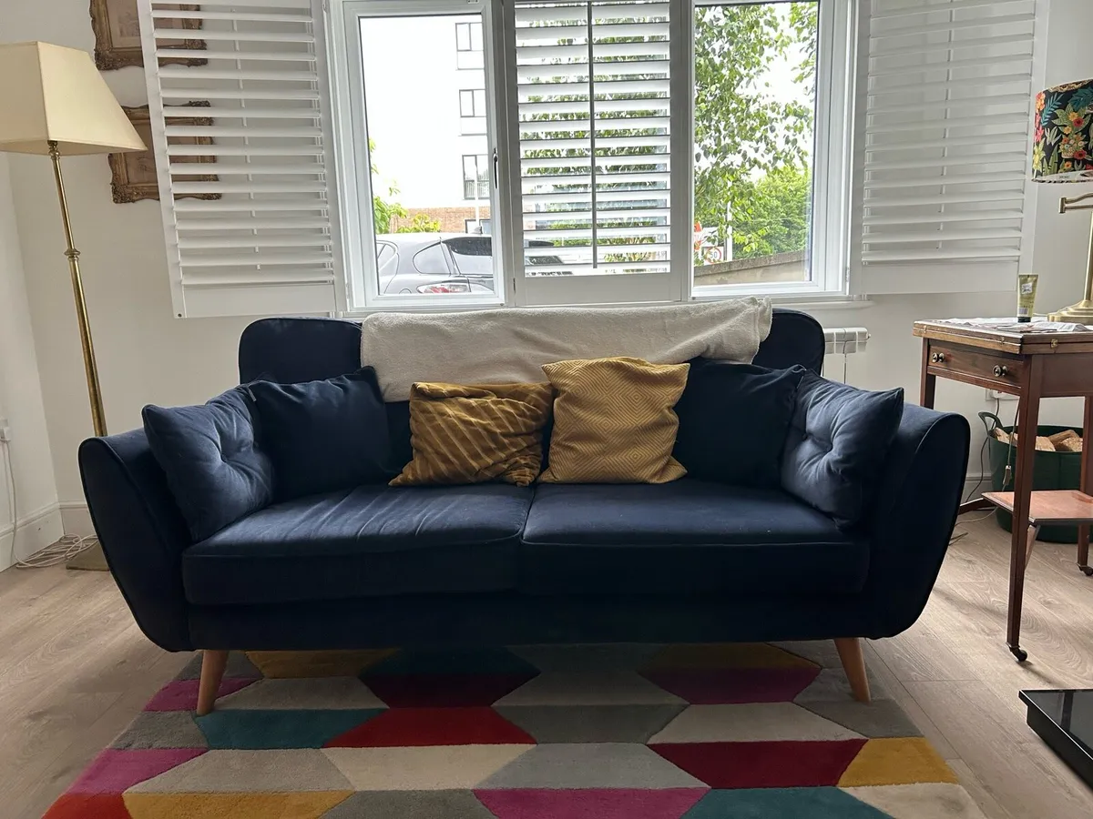 Sofa - Image 3
