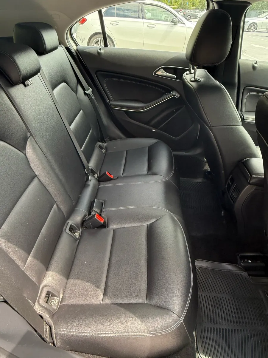Mercedes A-Class 1.6 2017 **Excellent Condition** - Image 4