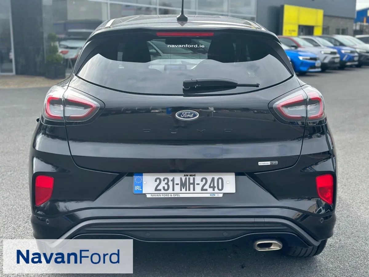 Ford Puma St-Line 1.0 EcoBoost 125Ps ** Warranty J - Image 4