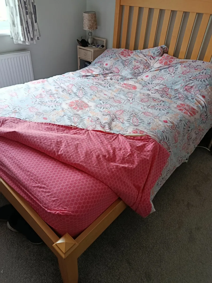 Rossmore bed frame - Image 3