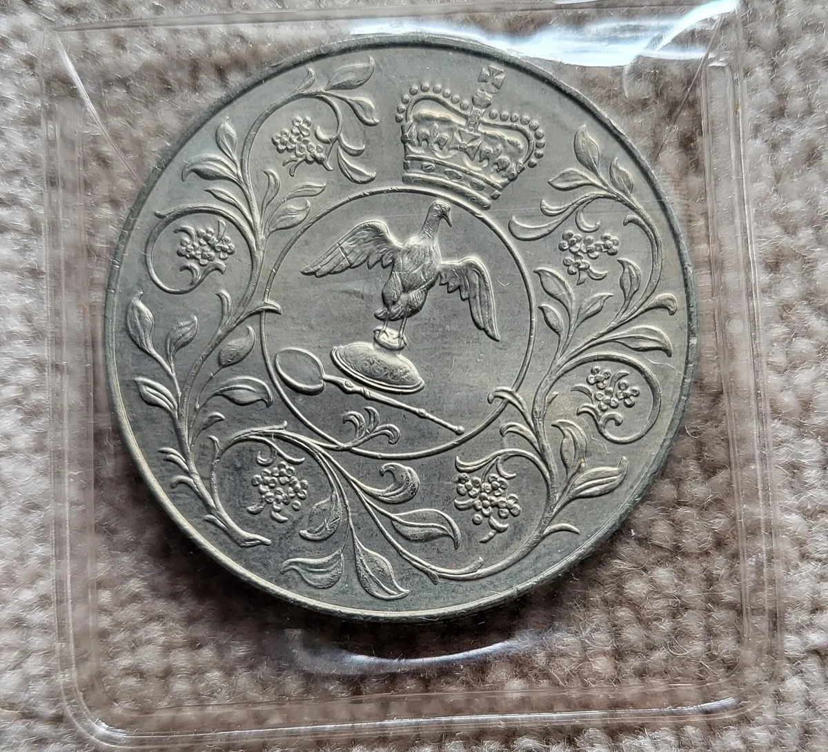 1977 Crown - Image 2