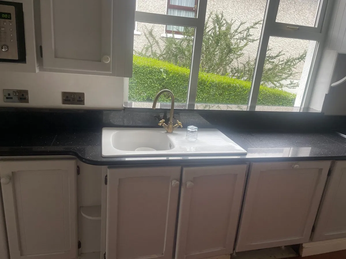 Kitchen - Image 3