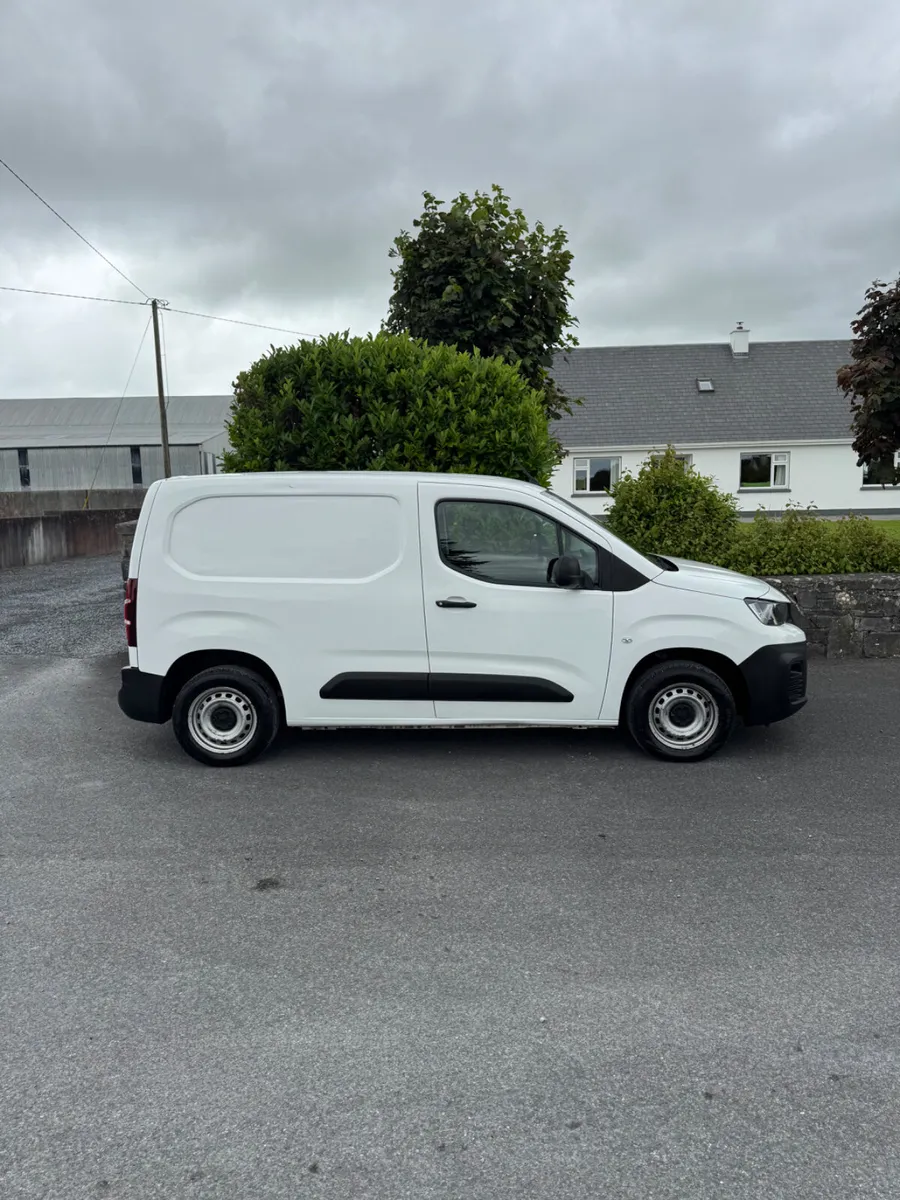 Peugeot Partner 2021 - Image 2