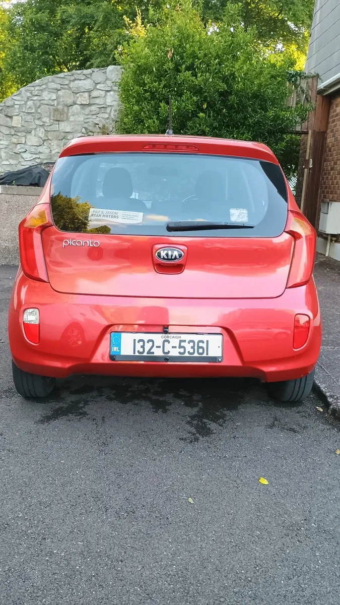 Kia Picanto 1.0 2013 - Image 2