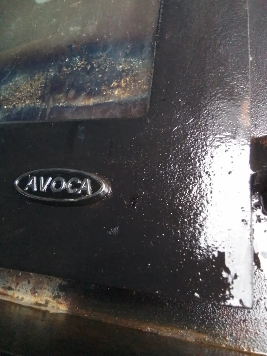 Very large woodburner /back boiler - Image 1