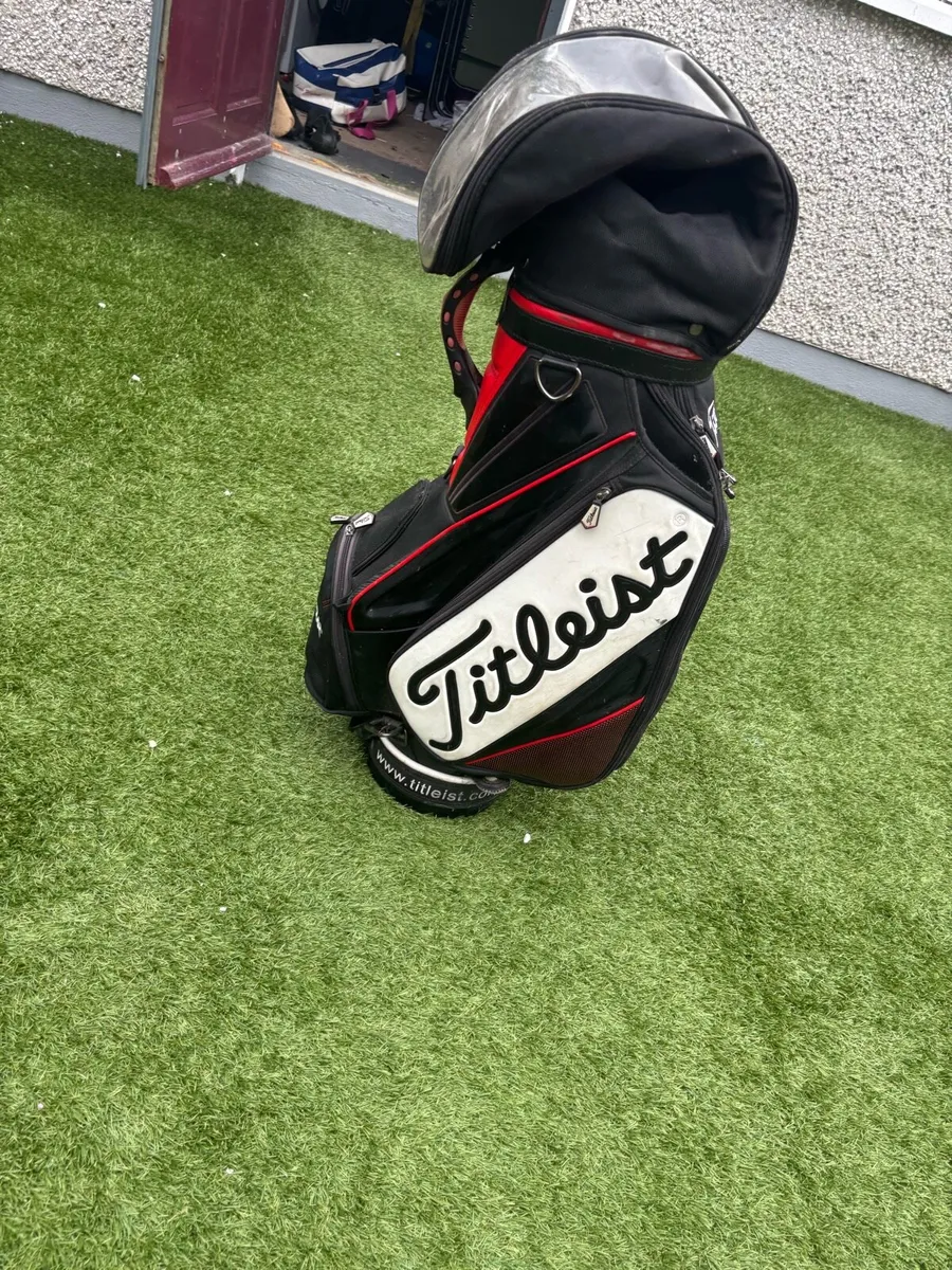 Titleist Golf Tour Bag - Image 3