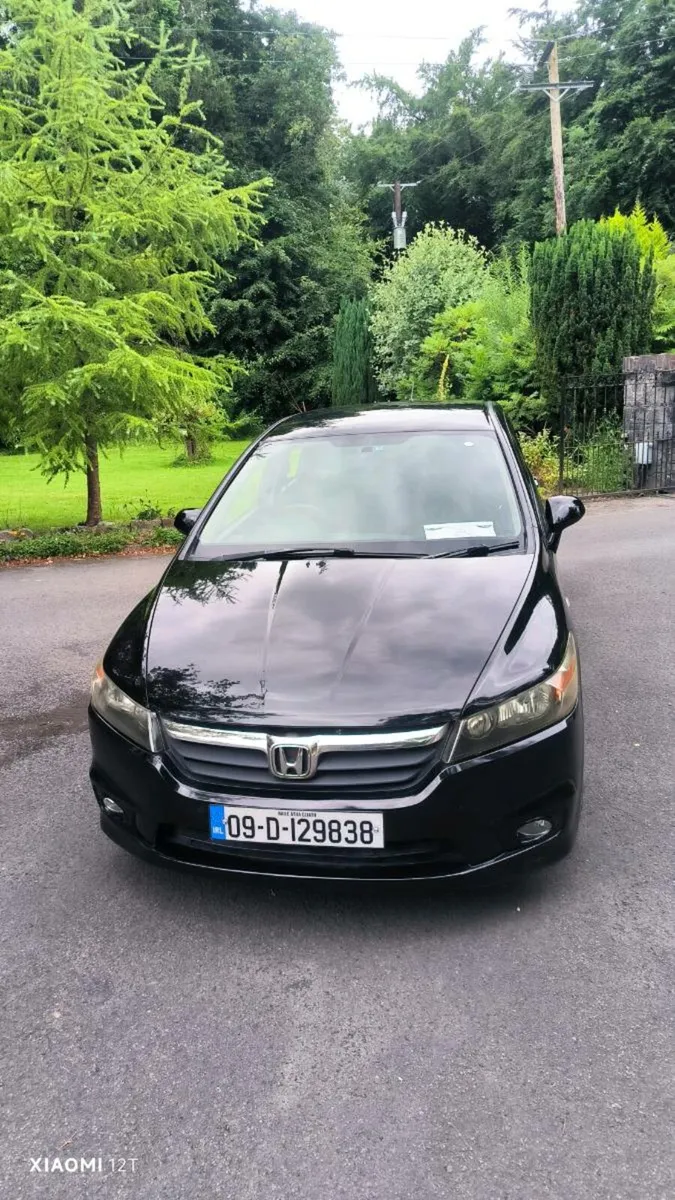 Honda stream RSZ NCT 01/26 automatic 7 seater - Image 2
