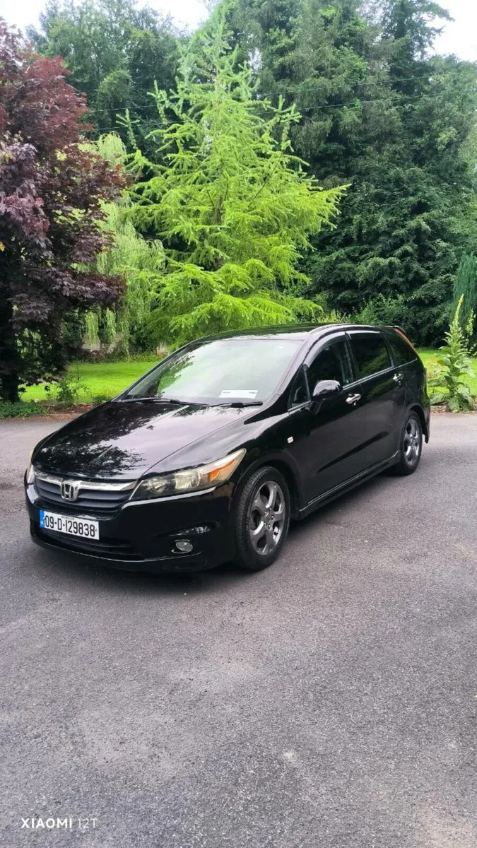 Honda stream RSZ NCT 01/26 automatic 7 seater - Image 4