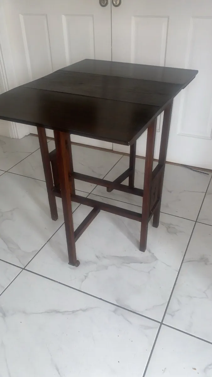 Antique occasional table - Image 2