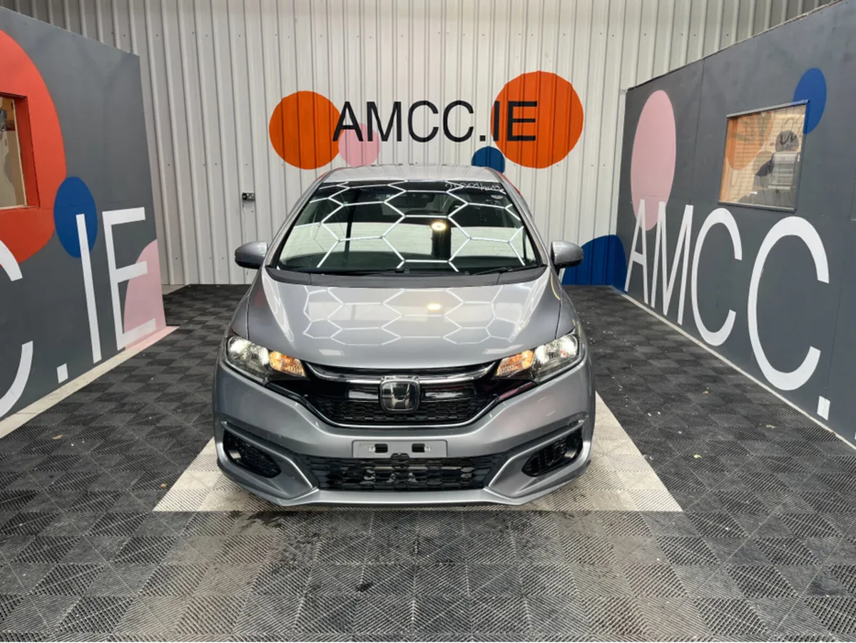 Honda Fit HONDA FIT 1.5 HYBRID / 56k KMs / AUTOMAT - Image 2