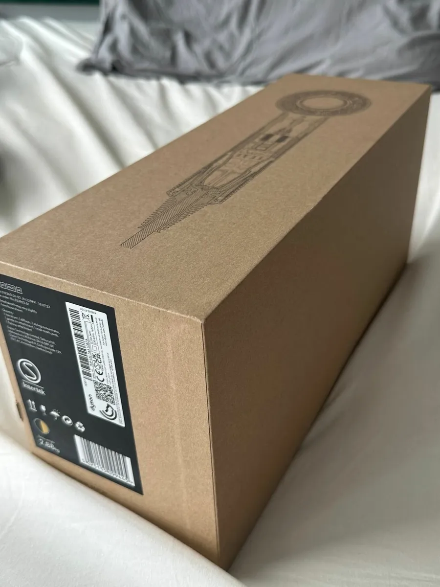 Dyson Supersonic Hair dryer [Nickel/Copper] - Image 3