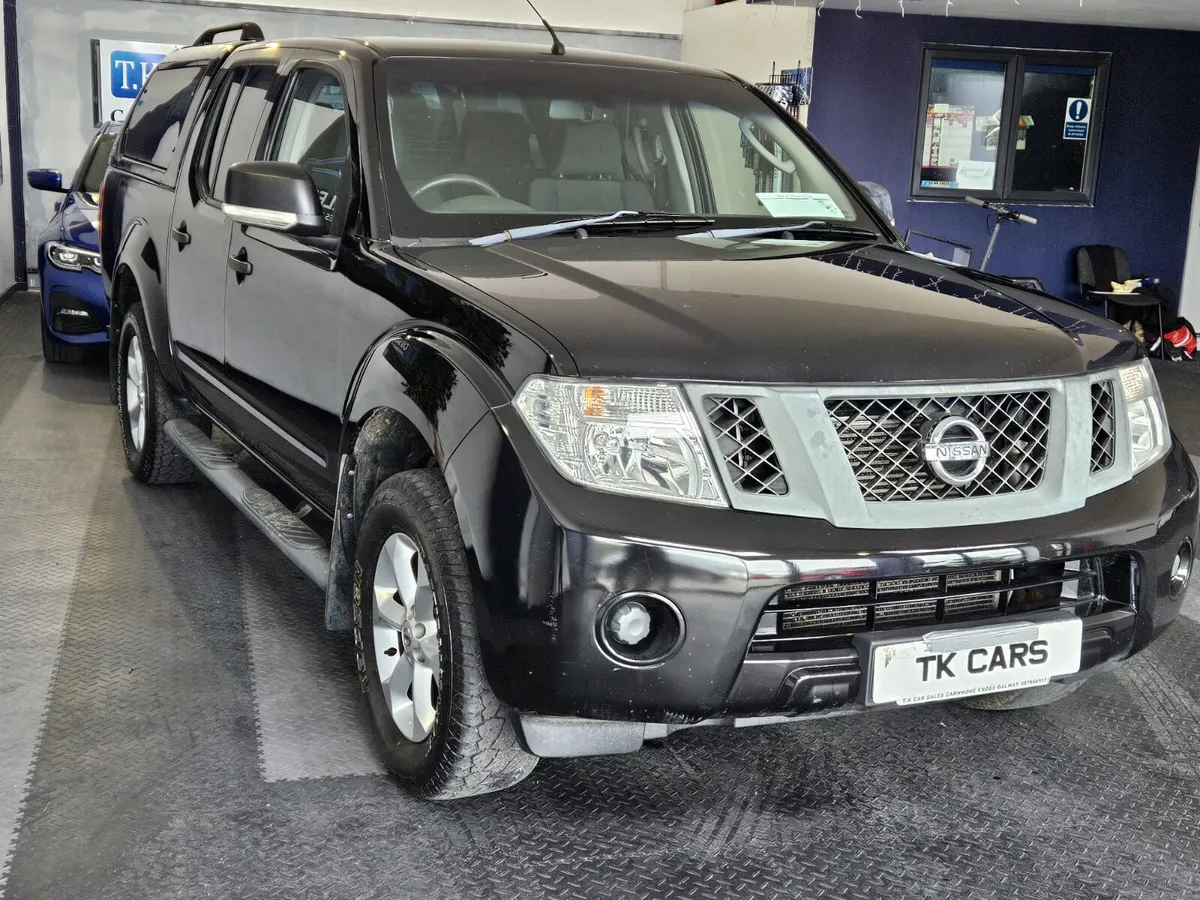 14 NISSAN NAVARA VISIA EDITION CREW-CAB - Image 4