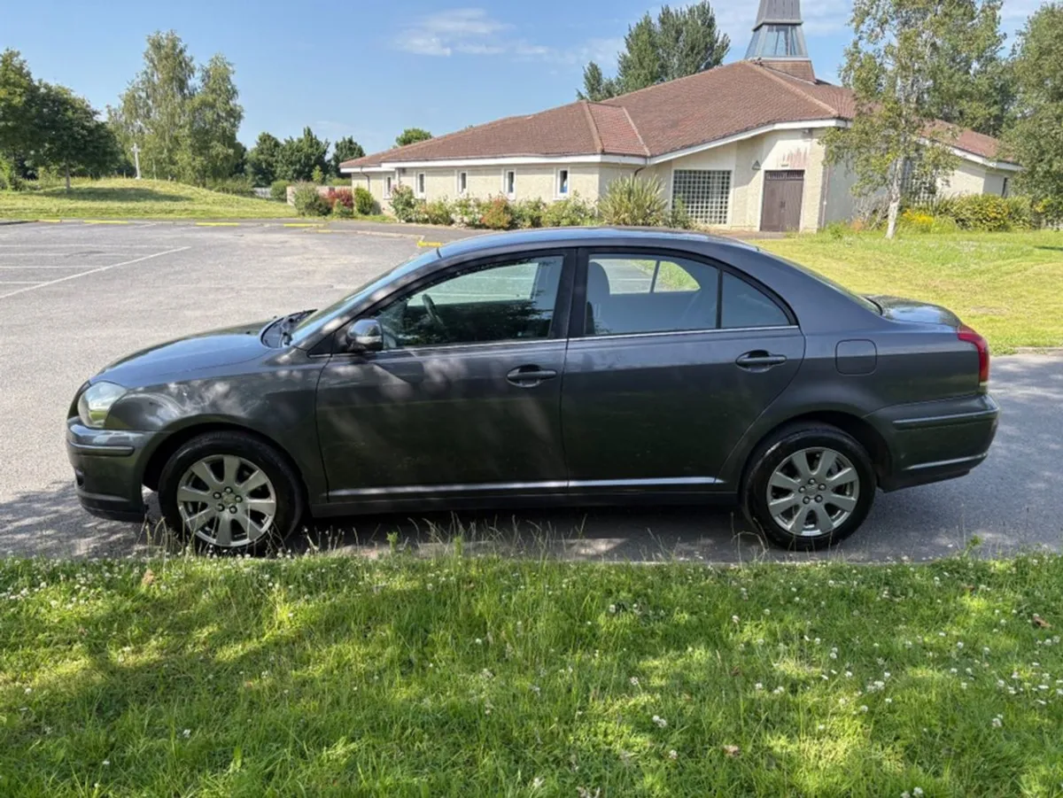 Toyota Avensis RC 1.6 Strata - Image 4