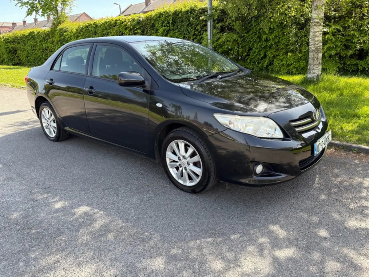 Toyota Corolla 1.4 Luna CBU NG - Image 1