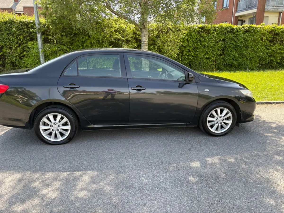 Toyota Corolla 1.4 Luna CBU NG - Image 2