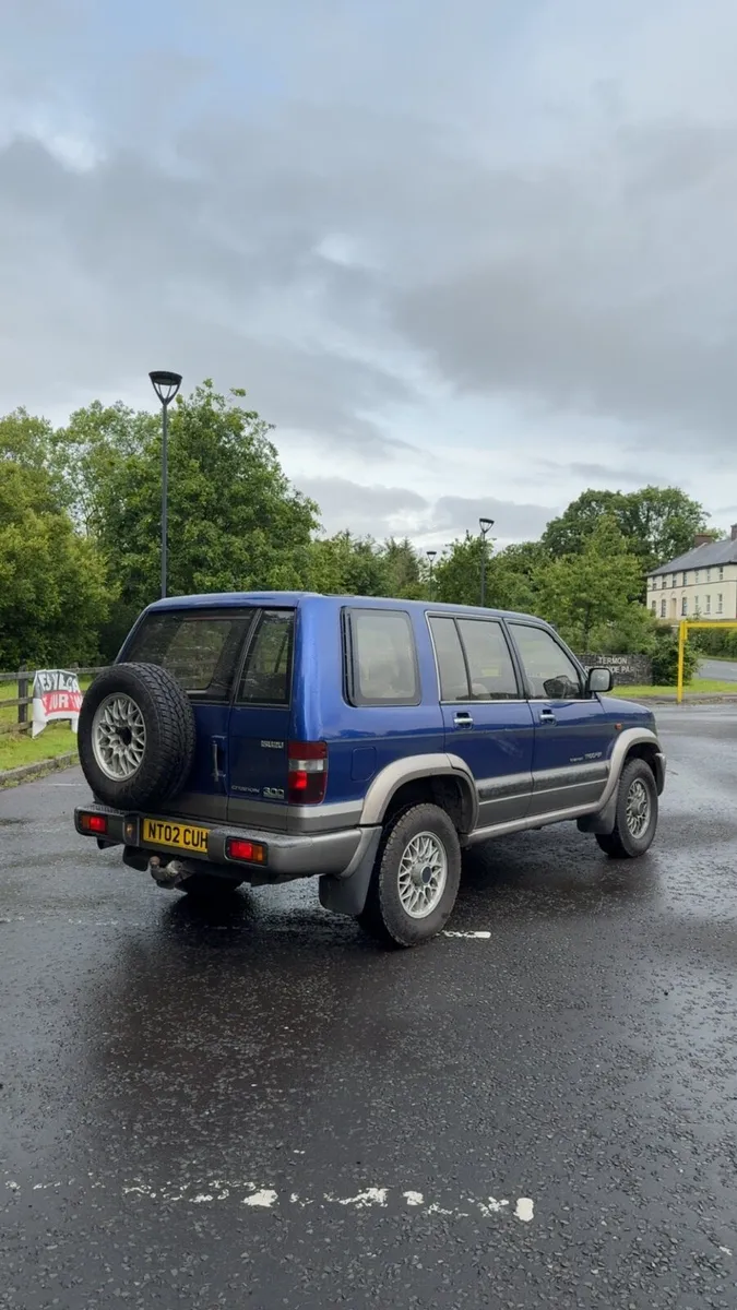 Isuzu trooper - Image 2