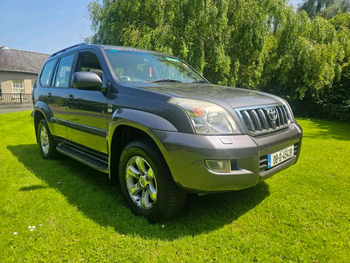 Toyota Land Cruiser Crewcab - Image 1