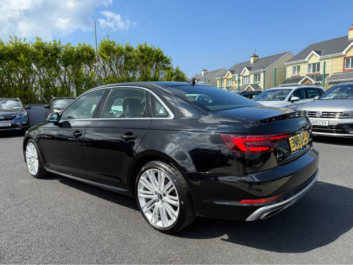 Audi A4 S Line 35 TDI S-A - Image 2