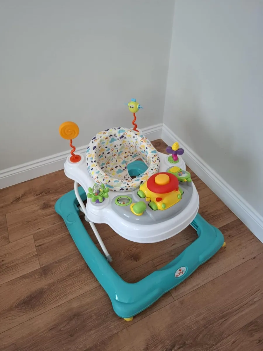 BABY WALKER (AS NEW) - Image 1