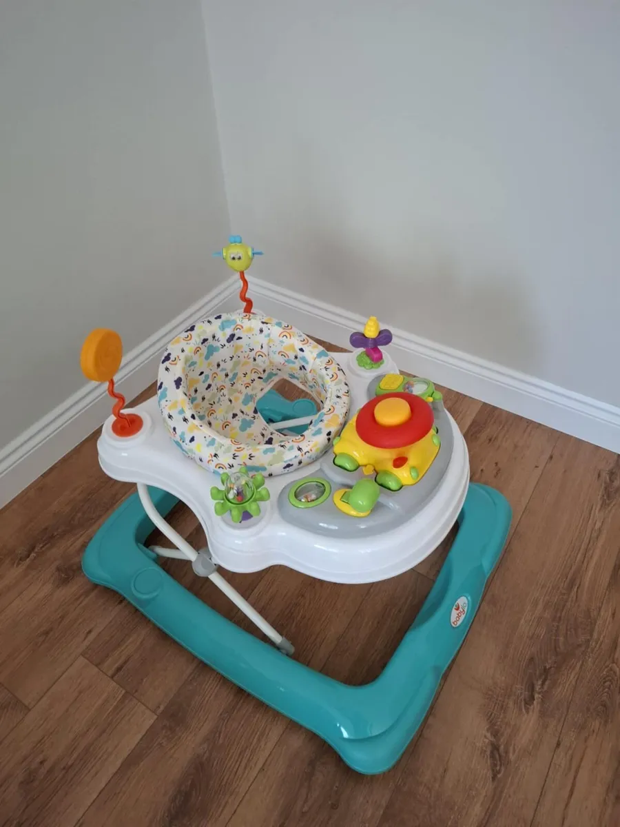 BABY WALKER (AS NEW) - Image 4