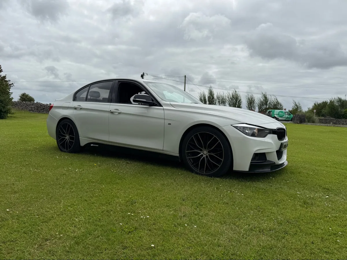 BMW 3-Series msport  2015 price is negotiable - Image 2