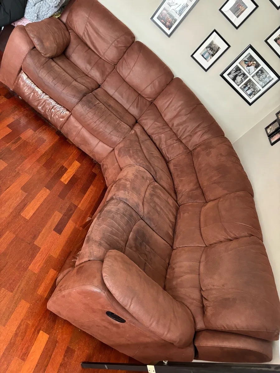 Recliner sofa - Image 2