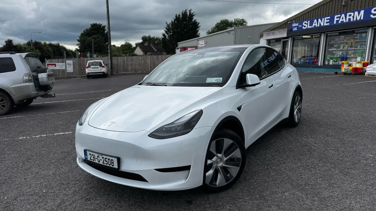 2023 Tesla Model Y RWD - Image 1
